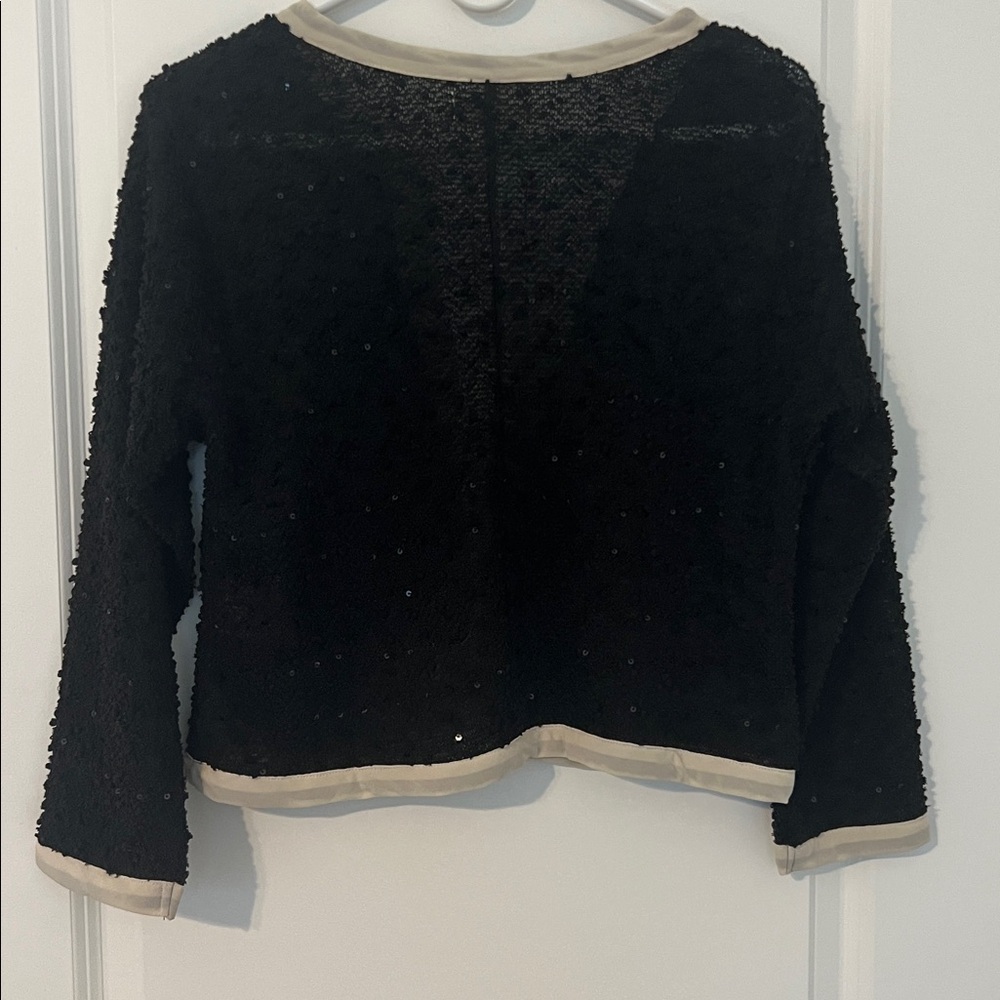 A Rêve sweater. - Picture 8 of 11